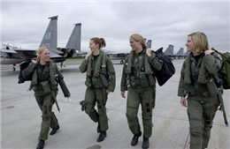 Mỹ cho phép phụ nữ đảm nhận mọi vị trí trong quân đội